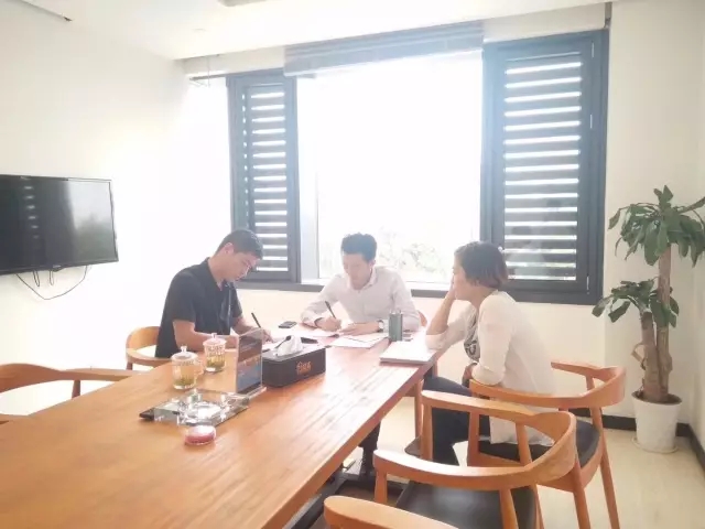 熱烈祝賀哈密伊州王總簽約創綠家! 熱烈祝賀哈密伊州王總簽約創綠家!