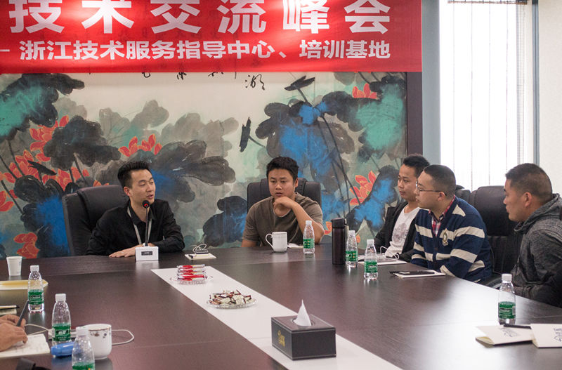 中國(guó)室內(nèi)裝飾協(xié)會(huì)室內(nèi)環(huán)境凈化治理專業(yè)委員會(huì)浙江中心除醛技術(shù)交流峰會(huì)圓滿結(jié)束! 中國(guó)室內(nèi)裝飾協(xié)會(huì)室內(nèi)環(huán)境凈化治理專業(yè)委員會(huì)浙江中心除醛技術(shù)交流峰會(huì)圓滿結(jié)束!