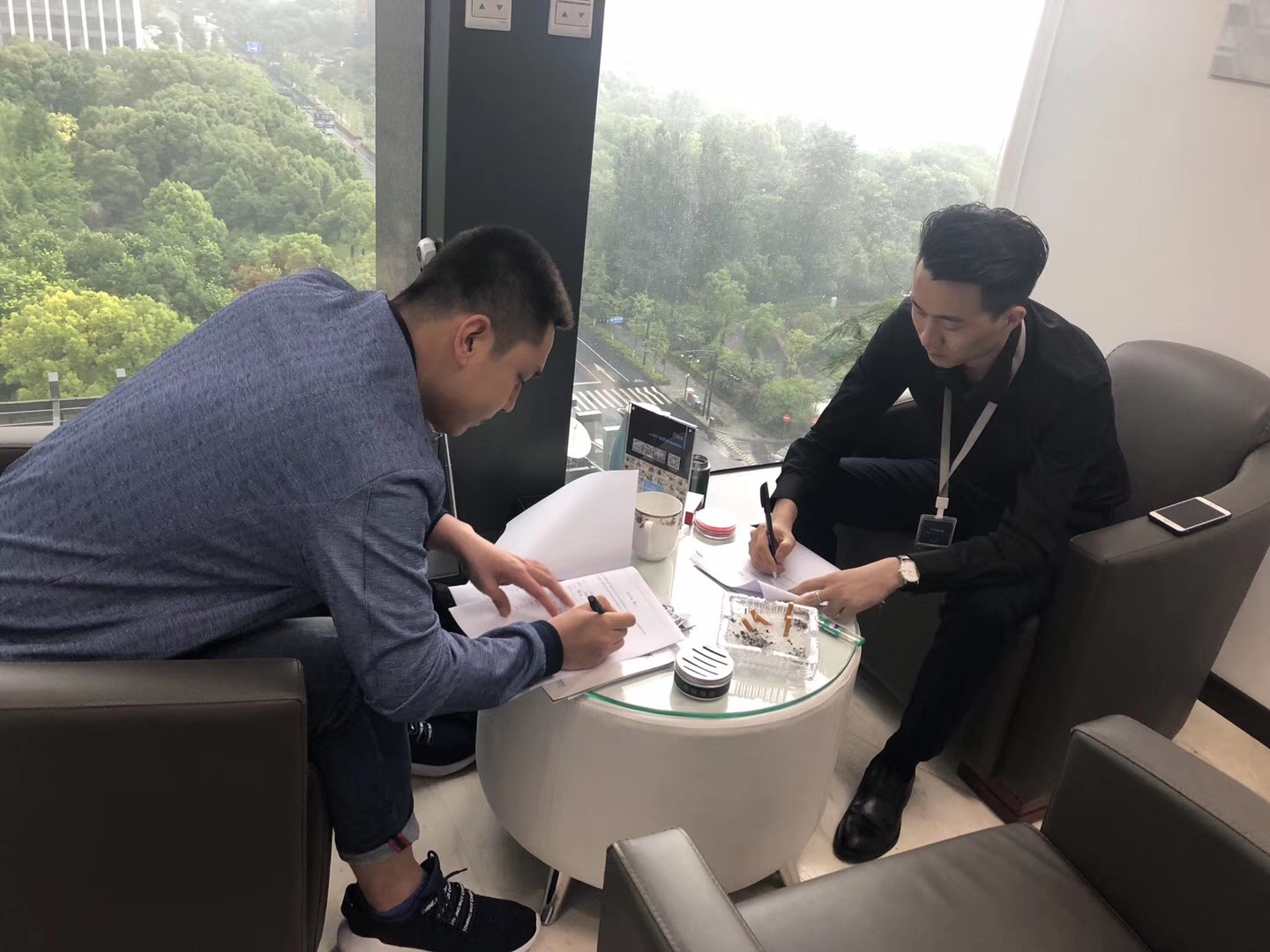 熱烈祝賀陳總簽約創(chuàng)綠家佳木斯市區(qū)級代理！