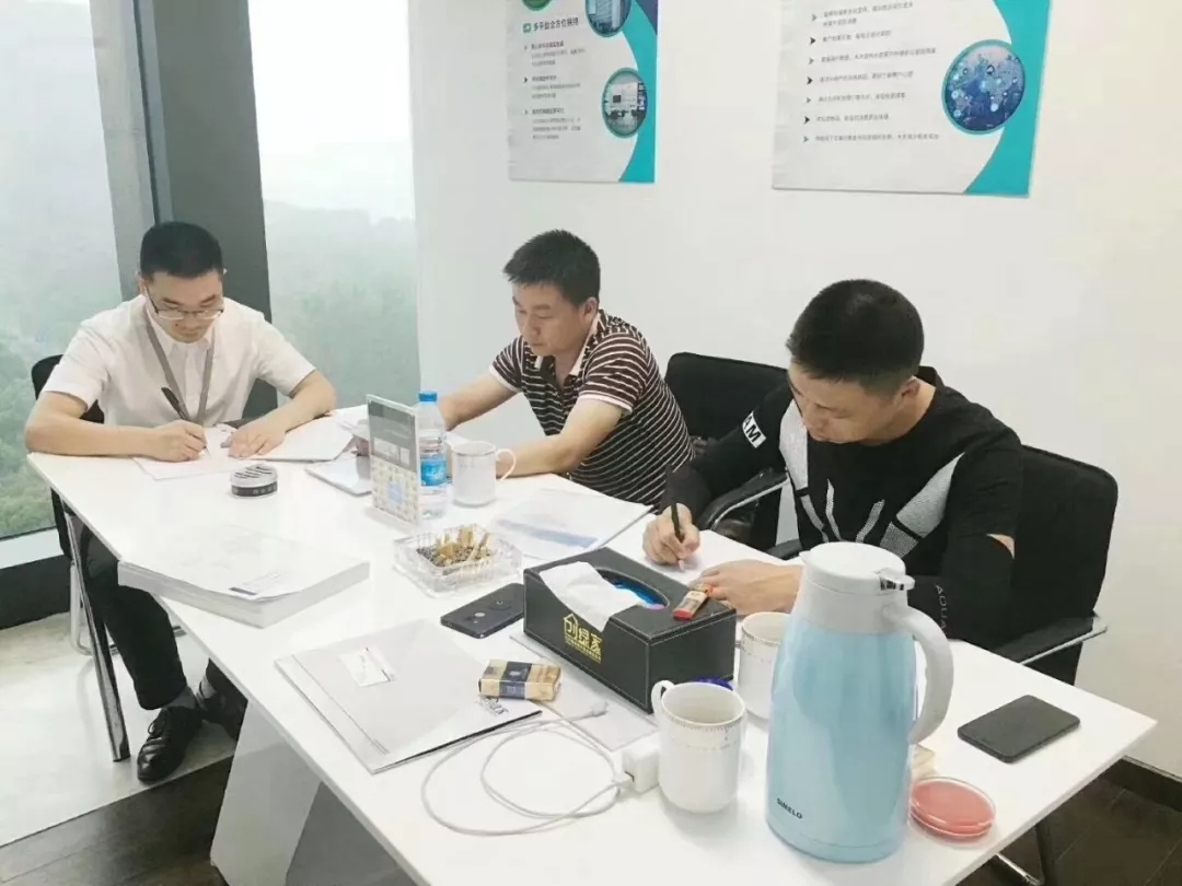 熱烈祝賀馬總團(tuán)隊簽約創(chuàng)綠家襄陽市區(qū)級代理！