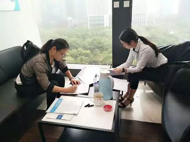 熱烈祝賀杜總簽約創綠家除甲醛加盟代理! 熱烈祝賀杜總簽約創綠家除甲醛加盟代理!