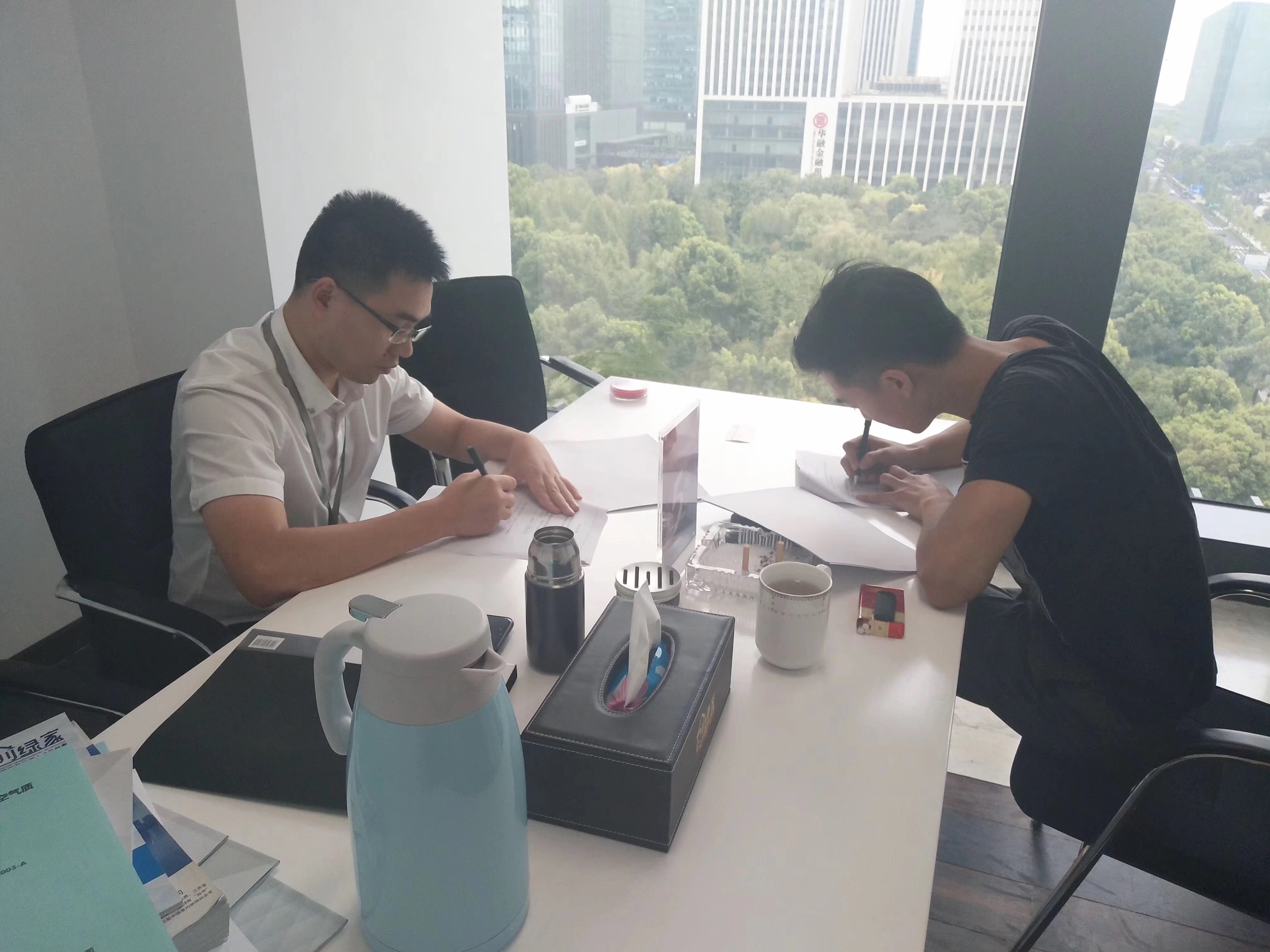 熱烈祝賀許總簽約創綠家滁州市區級代理! 熱烈祝賀許總簽約創綠家滁州市區級代理!