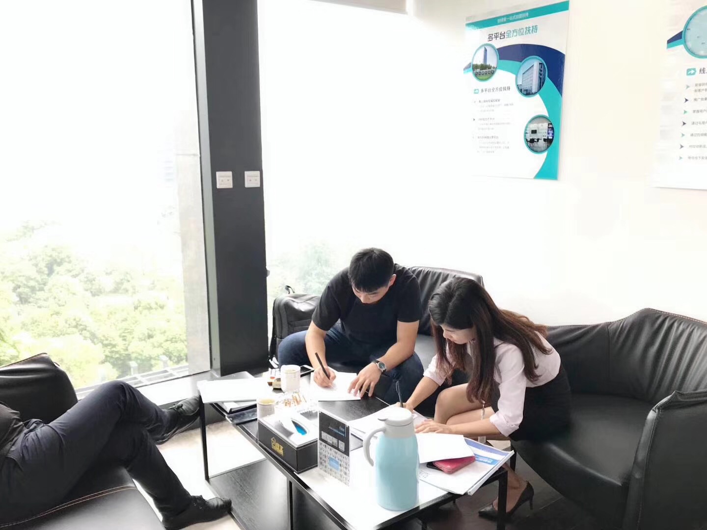 熱烈祝賀楊總、王總簽約創(chuàng)綠家長(zhǎng)春市區(qū)級(jí)代理！