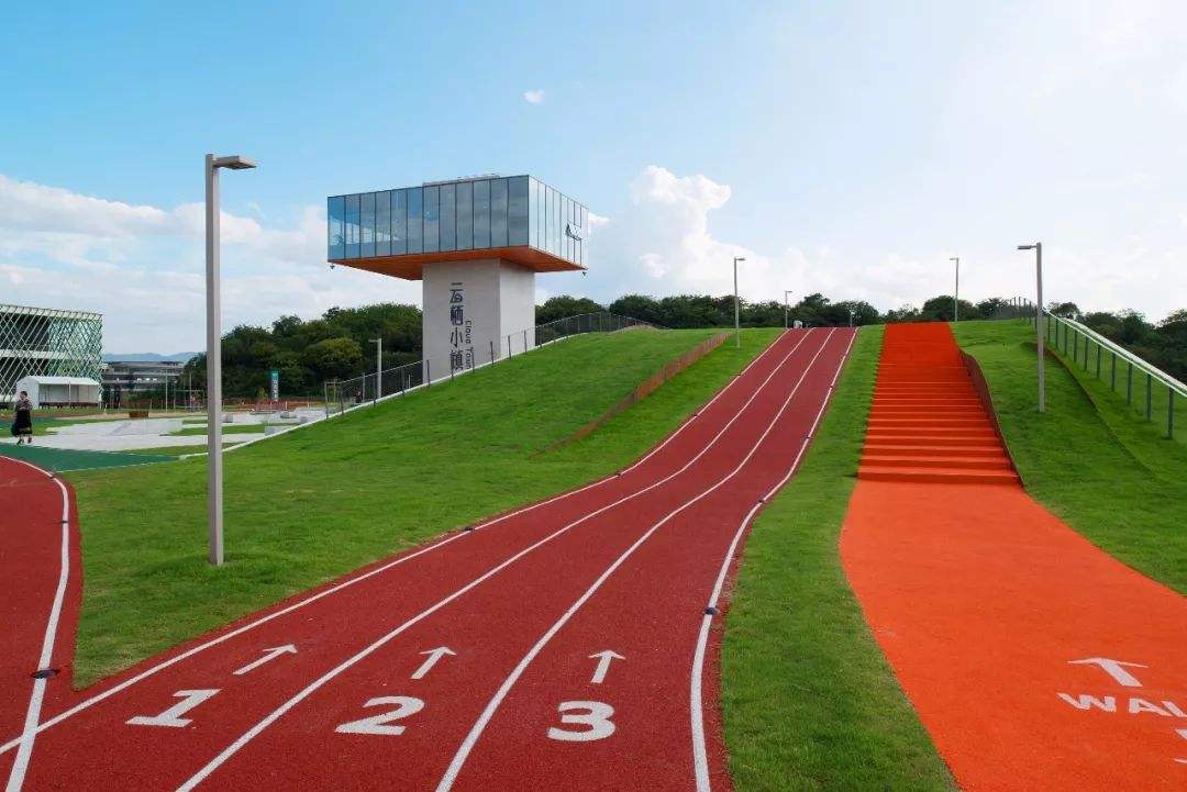 對“毒跑道”說不,中小學(xué)塑膠跑道出強制新國標(biāo):甲醛不得高于0.4mg 對“毒跑道”說不,中小學(xué)塑膠跑道出強制新國標(biāo):甲醛不得高于0.4mg