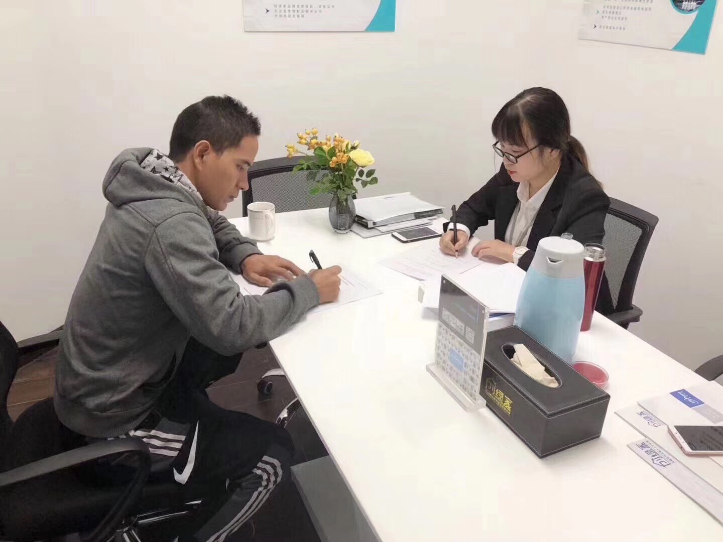 熱烈祝賀陳總簽約創(chuàng)綠家河南省縣級市代理! 熱烈祝賀陳總簽約創(chuàng)綠家河南省縣級市代理!