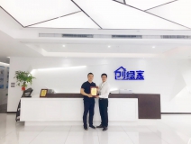 熱烈祝賀馬總夫婦簽約創(chuàng)綠家揚州市區(qū)級代理!