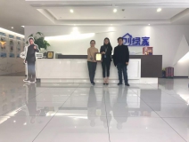 熱烈祝賀楊總簽約創綠家武漢市區級代理!