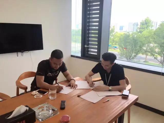 熱烈祝賀海口殷總成功加入創(chuàng)綠家! 熱烈祝賀海口殷總成功加入創(chuàng)綠家!
